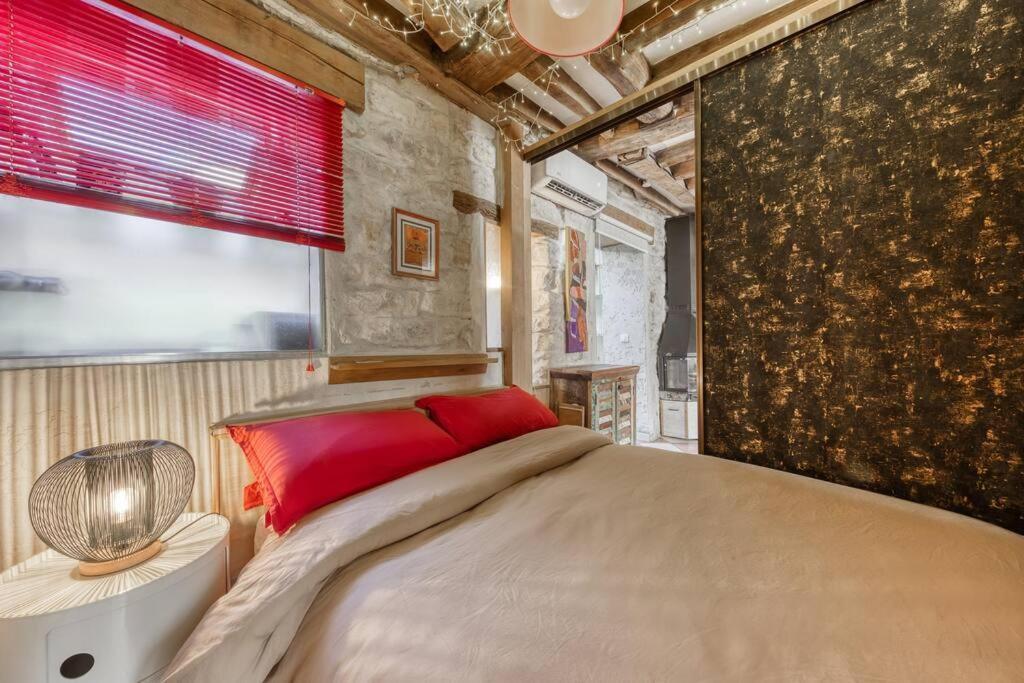 Appartement De Caractere Avec Jardinet Privatif A 1 Min Metro 1, Paris, Disneyland Vincennes Luaran gambar